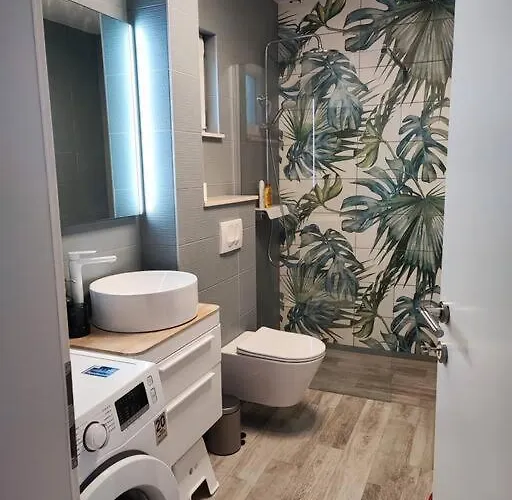 Apartment Mala Lalina Komin (Dubrovnik-Neretva)
